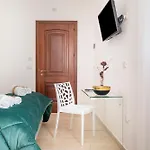 Quintessenza - Boutique فندق مبيت وإفطار ليفيرانو